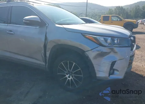 2017 Toyota Highlander Se from USA, damaged, VIN 5TDJZRFH1HS359958